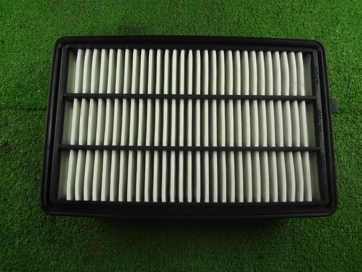 ホンダ シビック FL5 【純正】エアフィルター【中古】拍卖