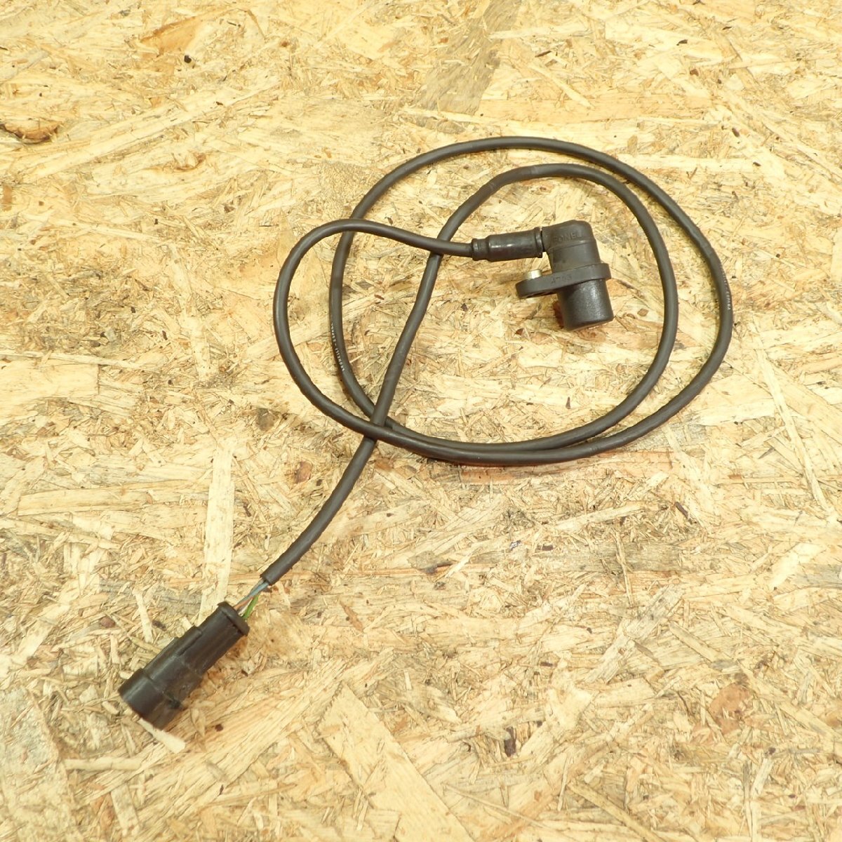 【送料SSサイズ】Ducati ZDMM405AA3B048*** モンスターS4R スピードセンサー 検.( MS4R 20248 21 青1拍卖