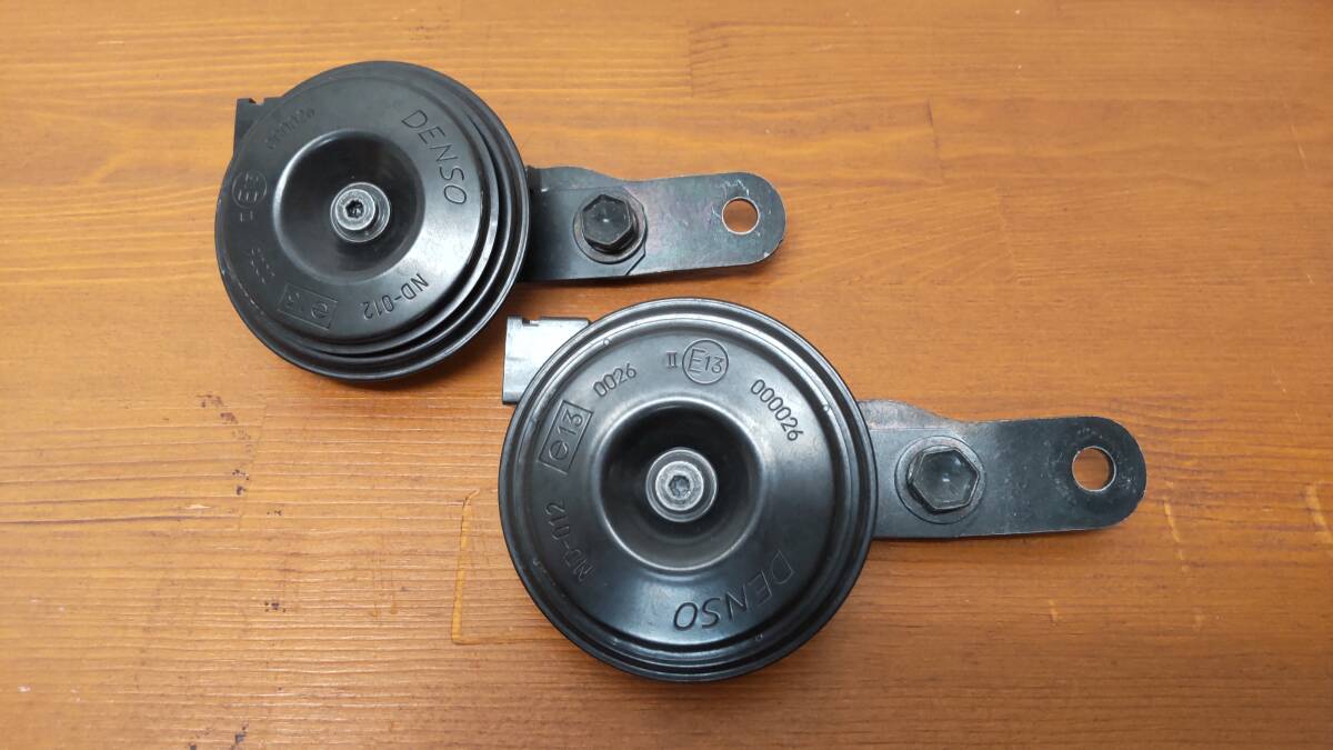 #86 プリウス ホーン 左右セット 86510-47060 86510-47040 DENSO拍卖