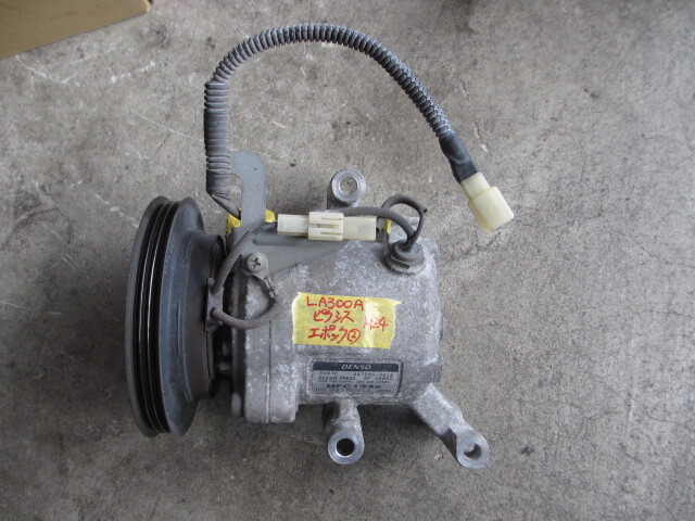 ピクシスエポック② H24 エアコンコンプレッサー LA300A LA310A 拍卖