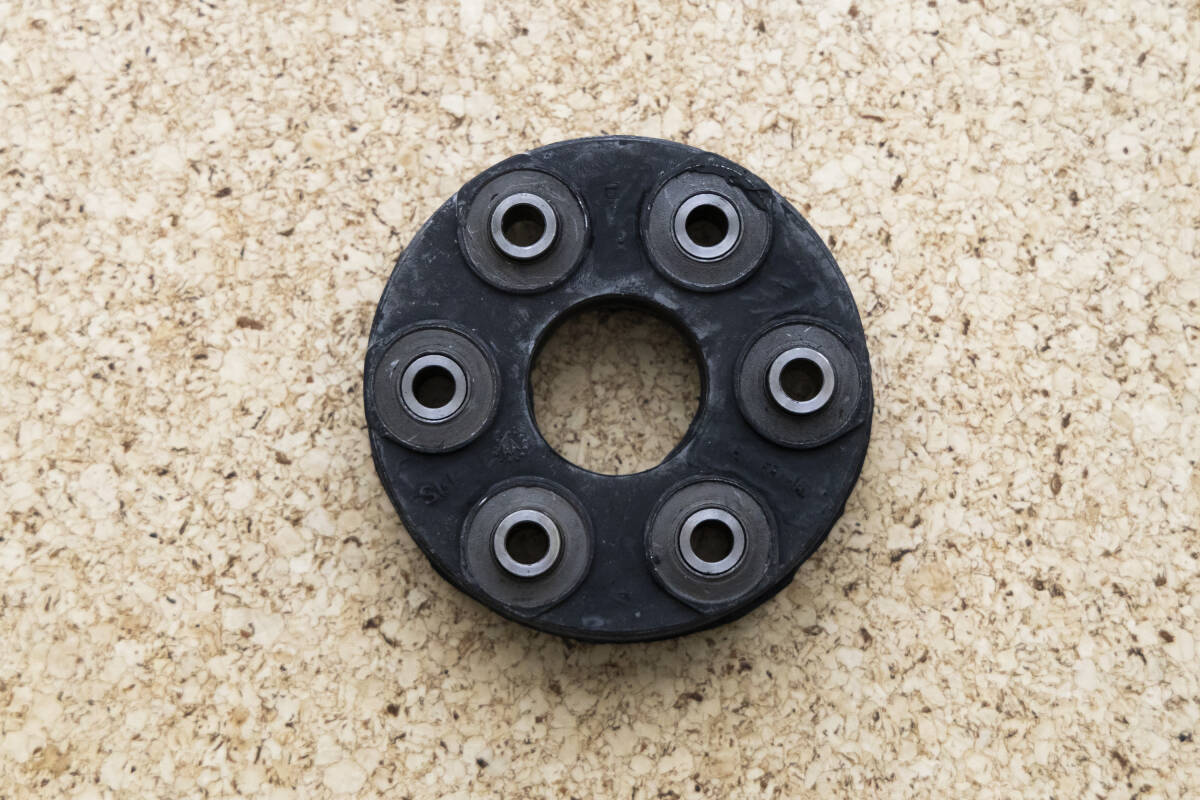 ☆★☆ Mercedes Benz 1234100015 コンパニオンプレート フレックスディスク W114 W115 W123用 ☆★☆拍卖