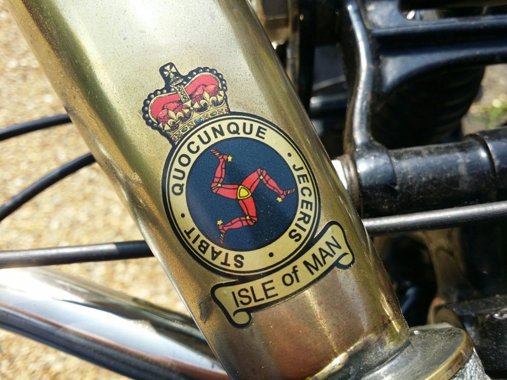 ISLE of MAN マン島 レース 1000x750 車 バイク ステッカー デカール 送料無料拍卖