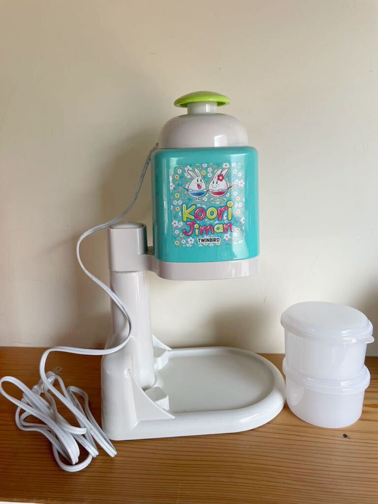 【新品】TWINBIRD 電気かき氷器 氷自慢 KI-D681GR 2024.8.19稼働確認済み昭和レトロ 電動 かき氷機 経年による若干のシミあり拍卖