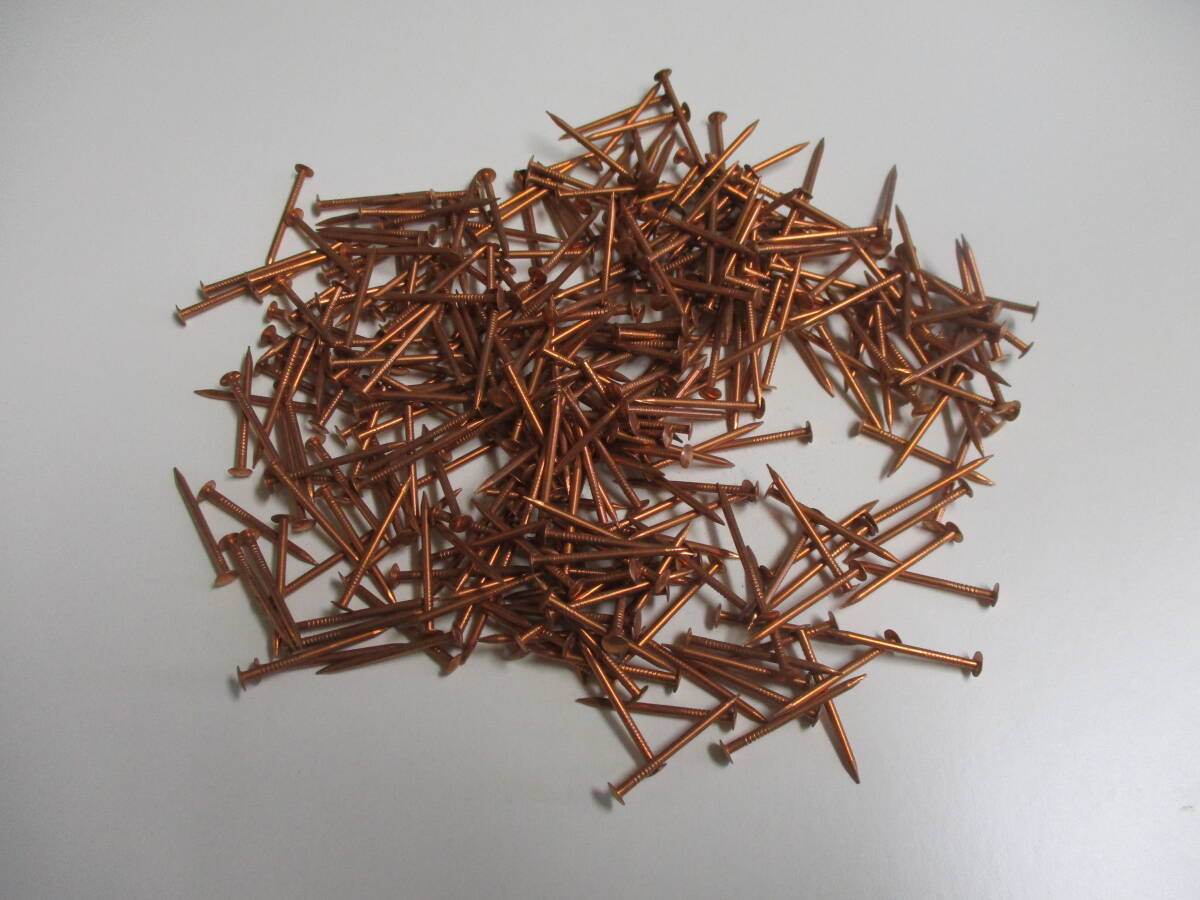 銅釘 丸頭 25(ミリ) 未使用 500グラムで¥1500 送料¥185 拍卖