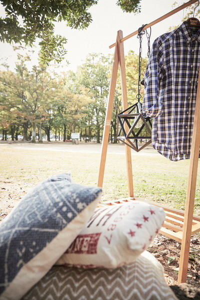 【ハンガー】 天然木 オーク 屋外 洋服 帽子 インテリア 収納 スタイリッシュ シンプル モダン デザイン お部屋 ディスプレイ 使いやすい拍卖