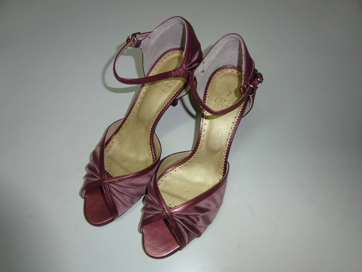 Riz raffinee リズラフィーネ レディース ストラップパンプス 未使用品 サイズ23.5EE拍卖