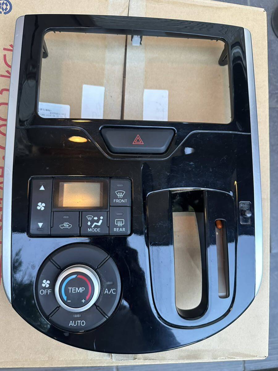 タントカスタム LA600S エアコンパネル 前期、後期セット!拍卖