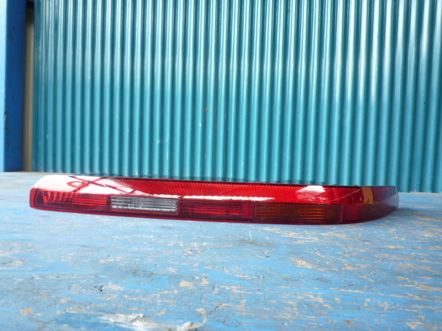 BE177 アウディ Q7 4M テールライト 右 4M0945096拍卖