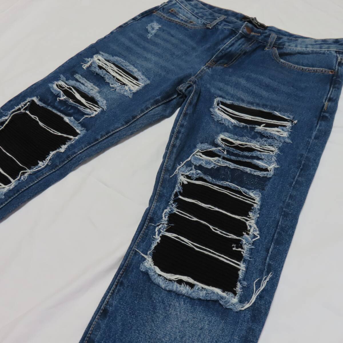 即決 FOREVER 21 ダメージ ジーパン 32 ウェスト約80cm拍卖