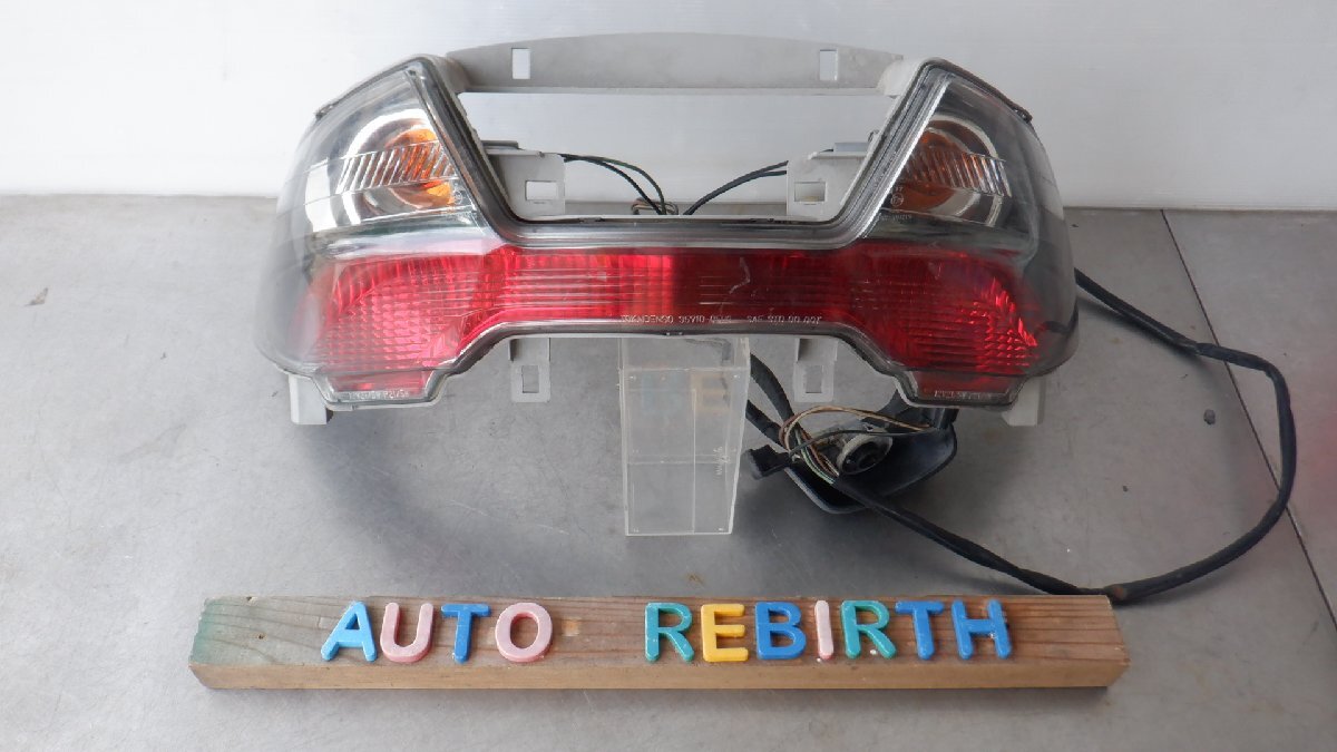 スカイウェイブ250/CJ44/45/46☆純正テールランプ☆テールライト拍卖