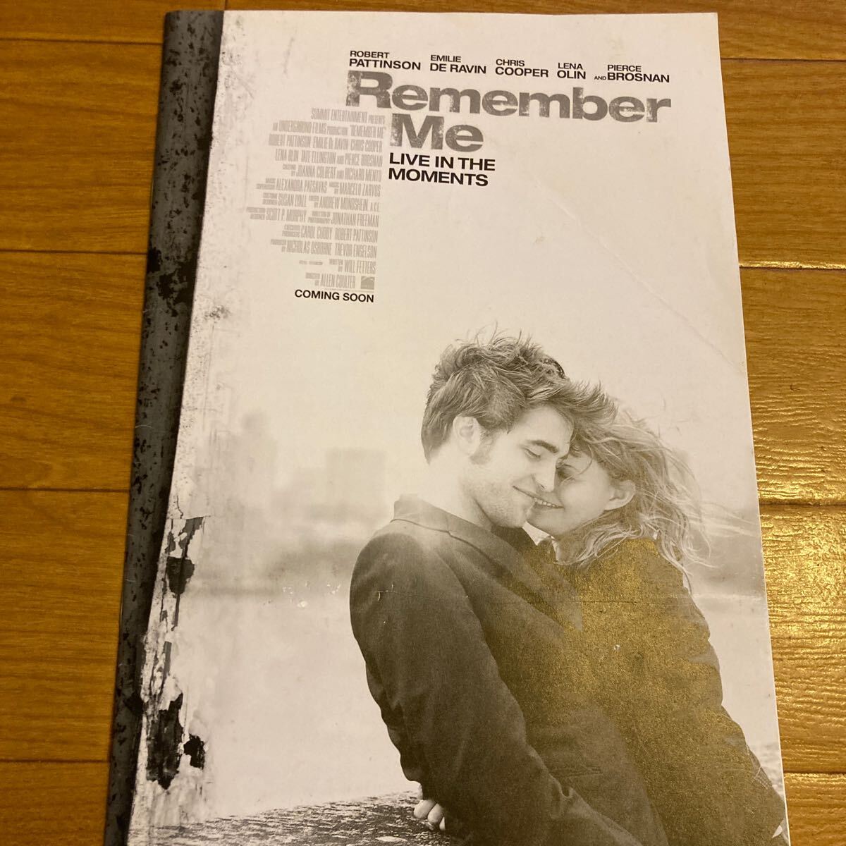 プレスシート「リメンバー・ミー」ロバート・パティンソン エミリー・デ・レイヴィン拍卖