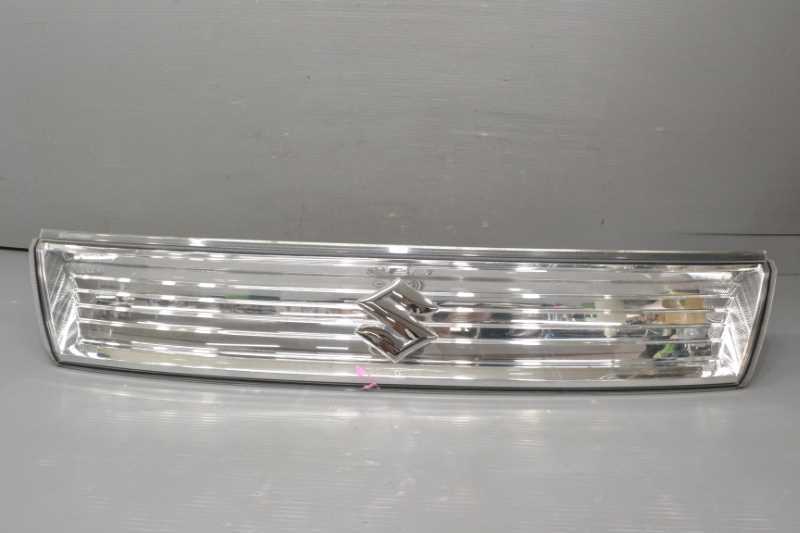 ワゴンR スティングレー 前期(MH23S) 純正 フロント グリル 72110-70K50-01 /72110-70K50-0PG k085307拍卖