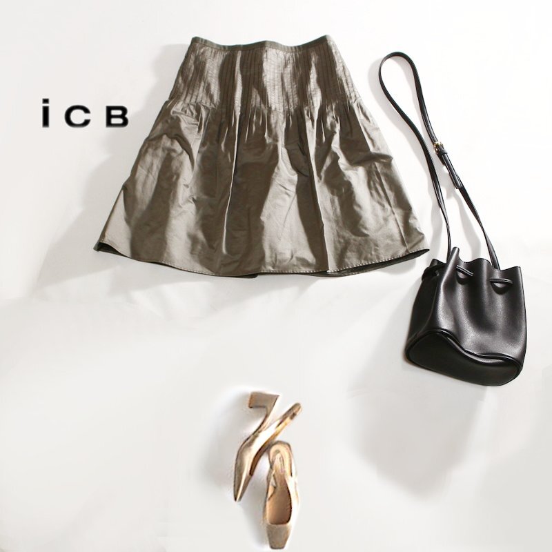 美品 ICB アイシービー 株) オンワード樫山 艶 淡いグレー デザイン ギャザー Aライン フレアスカート 6 ポリエステル グレー カーキ 11号拍卖