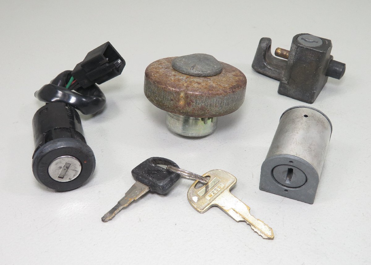 ■スーパーカブ90カスタム/HA02 セル付 純正 メイン キーセット タンクキャップ メットホルダー ハンドルロック 鍵/カギ 検 ノーマル 1拍卖