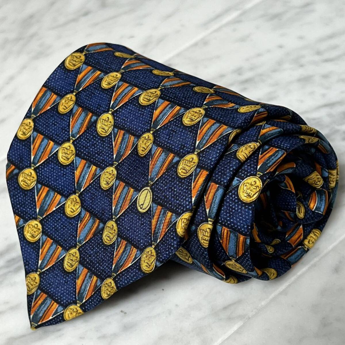 【美品】 999円~ dunhill ネクタイ ネイビー メダル 王冠 マルチカラー (B9)拍卖