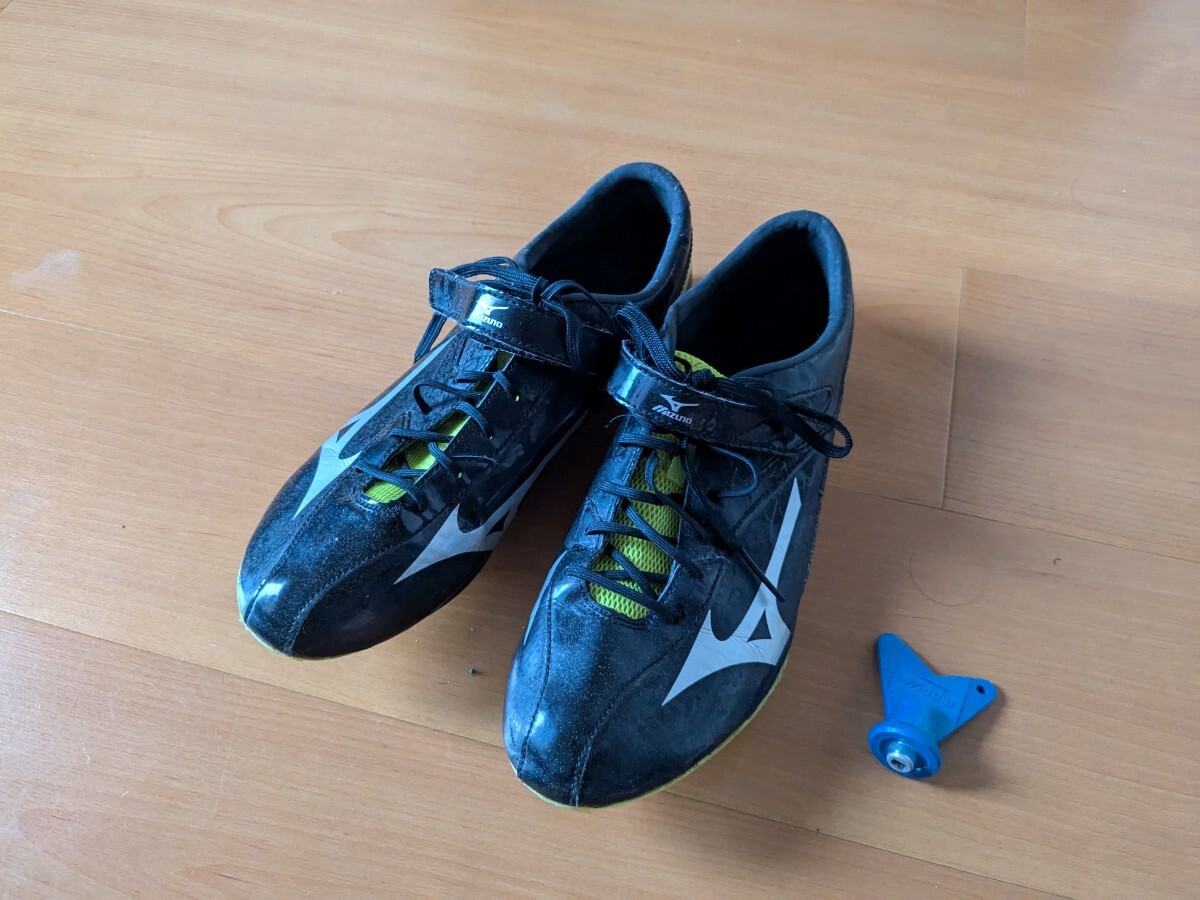 ☆陸上 スパイク ミズノ 27.0cm 黒黄色 レンチ付き used ☆拍卖