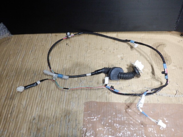 20ウィッシュ 純正 左リア ドア ワイヤ ハーネス 82154-68060 ZGE22W ZGE20G ZGE25W ZGE20W 44792/b1拍卖
