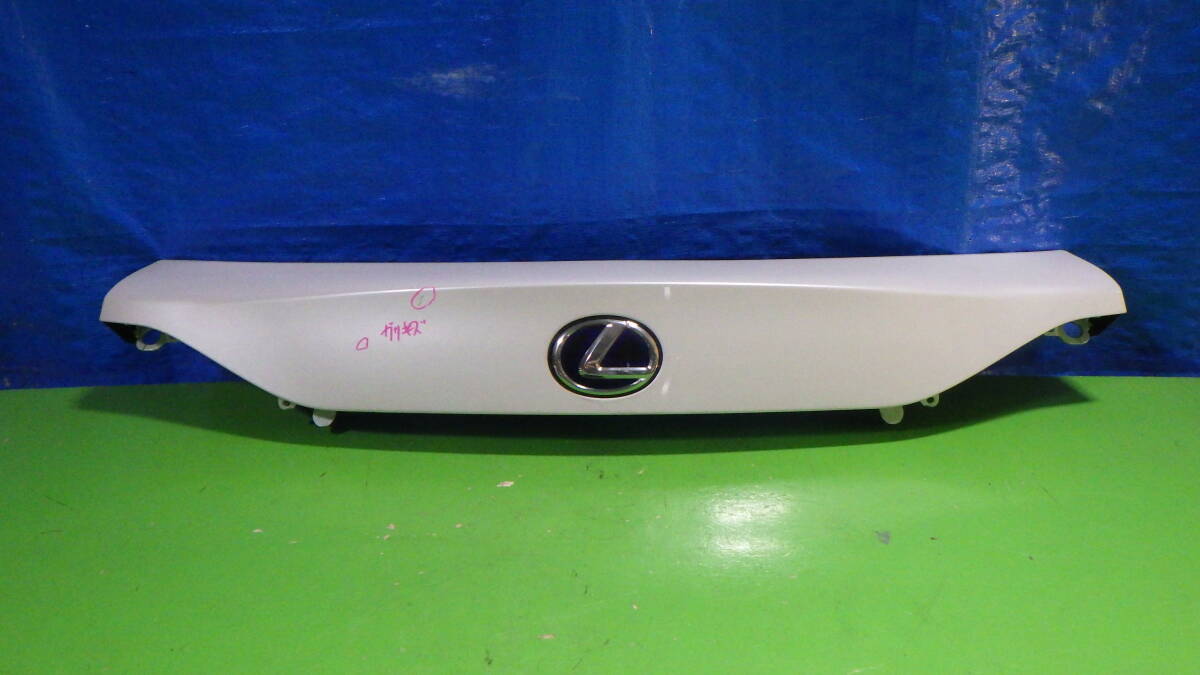 60826-4 レクサス CT200H ZWA10 バックドア ガーニッシュ 白パール 76801-76010/20/11/21 純正 中古 棚19拍卖