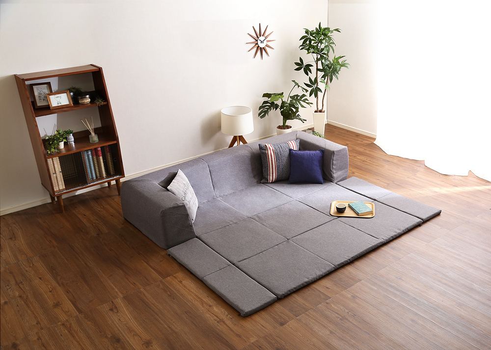 フロアマット付きソファ Mサイズ 幅200cm 洗える カバーリング グレー色拍卖