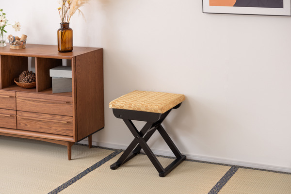 法事 スツール チェア 折りたたみ 和風 お座敷 背もたれなし 折りたたみ椅子 布ゴールド色拍卖