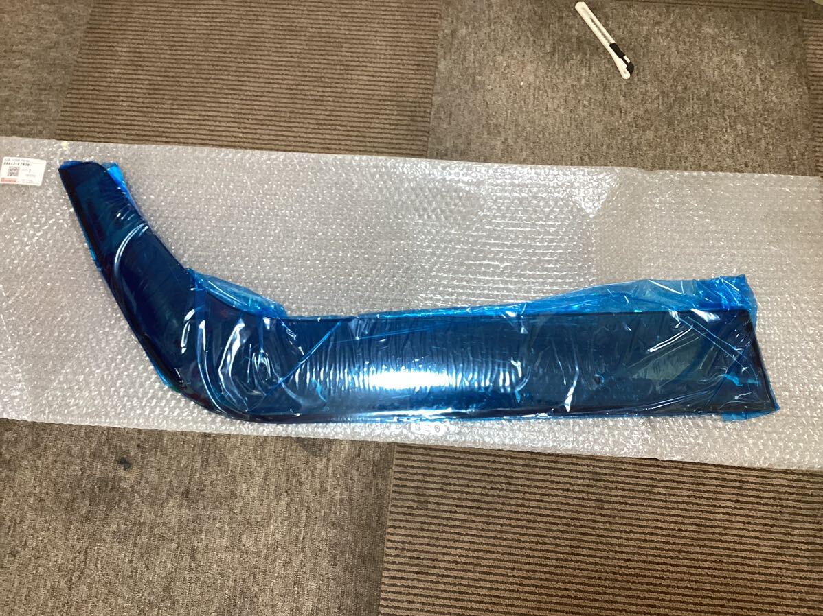 !新品!ウェイク☆LA700S☆純正ワイドバイザー1本右側☆08613-K2030☆ダイハツ☆ドアバイザー☆FR-RH☆WIDE VISOR拍卖