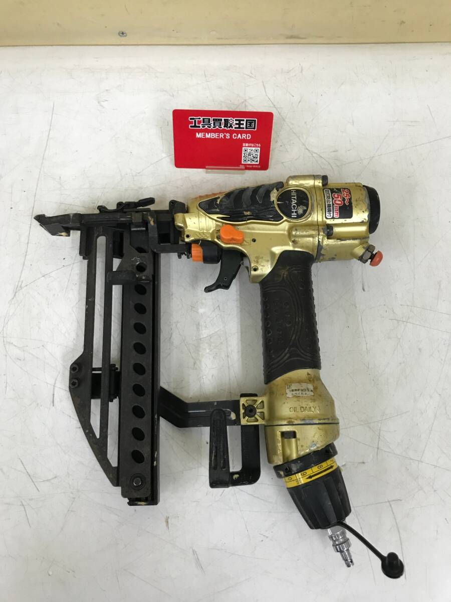 【中古品】★日立工機 高圧フロア用タッカー (ステープル幅4㎜ 長さ25~50㎜/単発連続切替機構付) N5004HMF ITDKCDHUTG4O拍卖