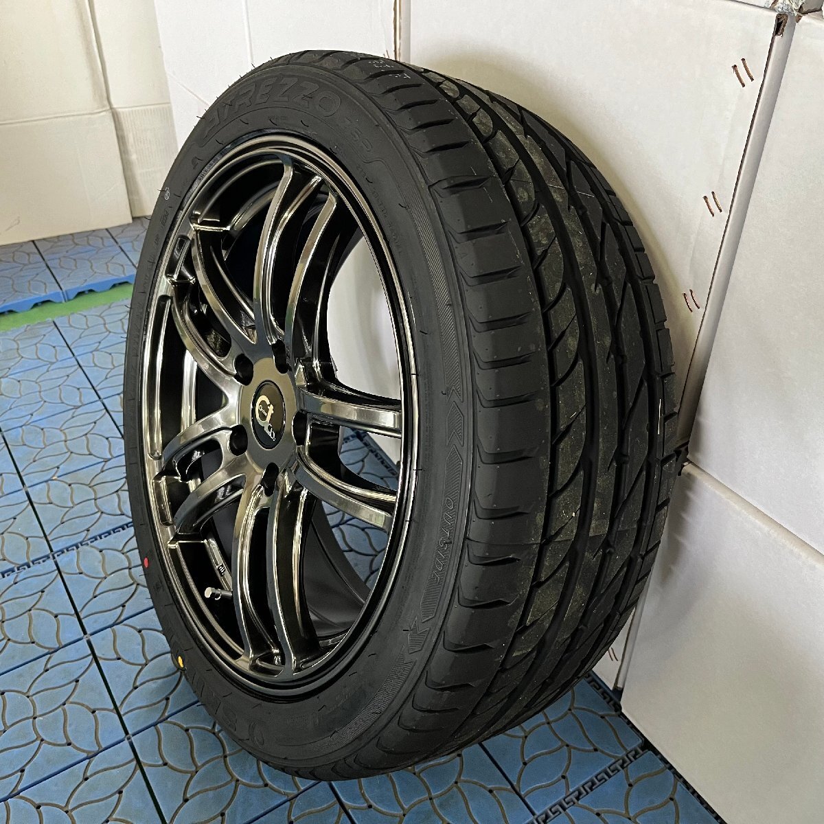 フォレスター(SJ5系, SH系,SG系)17インチ 特選タイヤ 225/60R17 225/55R17 215/55R17 タイヤホイール 4本セット Archst 新品 1台分拍卖