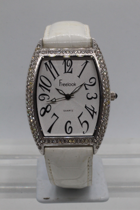 【Freelook】QUARTZ HA1045/9 Nickel Safe STAINLESS STEEL BACK 中古品時計 電池交換済み 24.8.14拍卖