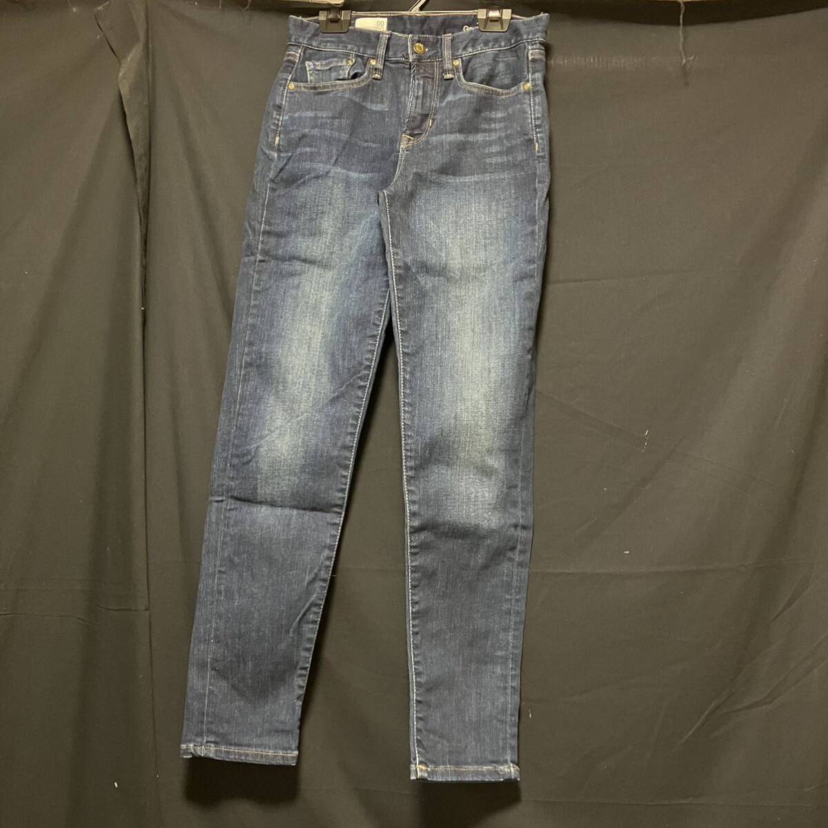 ①【GAP / ギャップ】 1969 sexy boyfriend 00 / ジーンズ / デニム / パンツ拍卖