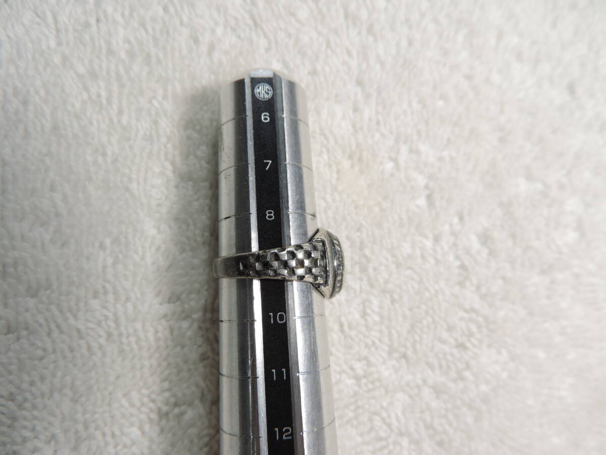 【質問欄より値下げ交渉可】ヴィンテージ リング・レディース指輪・SV925刻印有り・宝石付き・9号・約3.10g拍卖