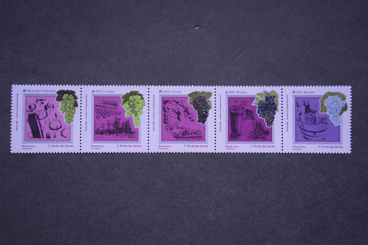 外国切手:ブラジル切手 「ブドウ栽培」〔香料インキ使用、こするとブドウの匂い〕(ブラジルで開発された新種のブドウ) 5種連刷 未使用拍卖