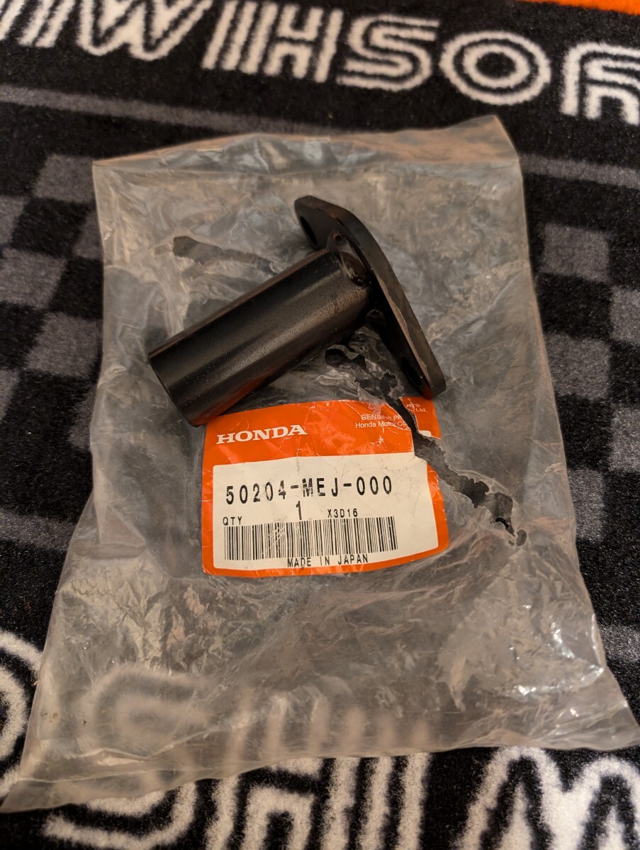 HONDA ホンダ CB1300SF エンジンマウント 50204-MEJ-000 当時物未使用品 SC54 HS-0002 拍卖