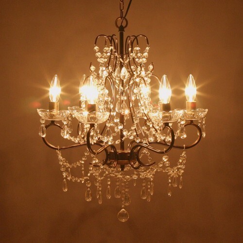 シャンデリア 6灯 led 対応 天井 照明 アンティーク レトロ ゴージャス 北欧 ヨーロピアン おしゃれ 軽い 軽量 デザイン 姫系 ガーリー拍卖