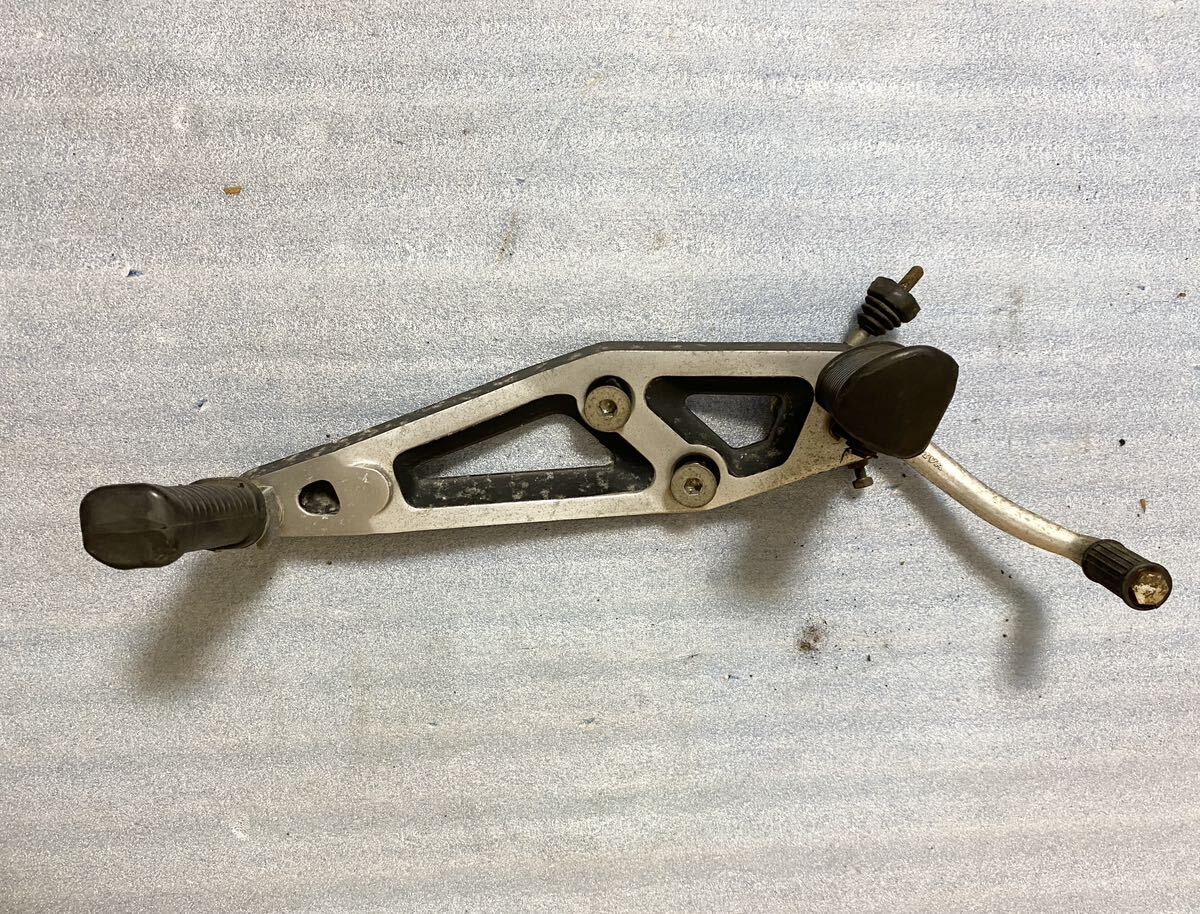 ドゥカティ 350XL パンタ 純正ステップ 右 ブレーキペダル メイン タンデムカジバ ノーマル DUCATI PANTAH CAJIVA 検(500SL 600TL 400 250)拍卖