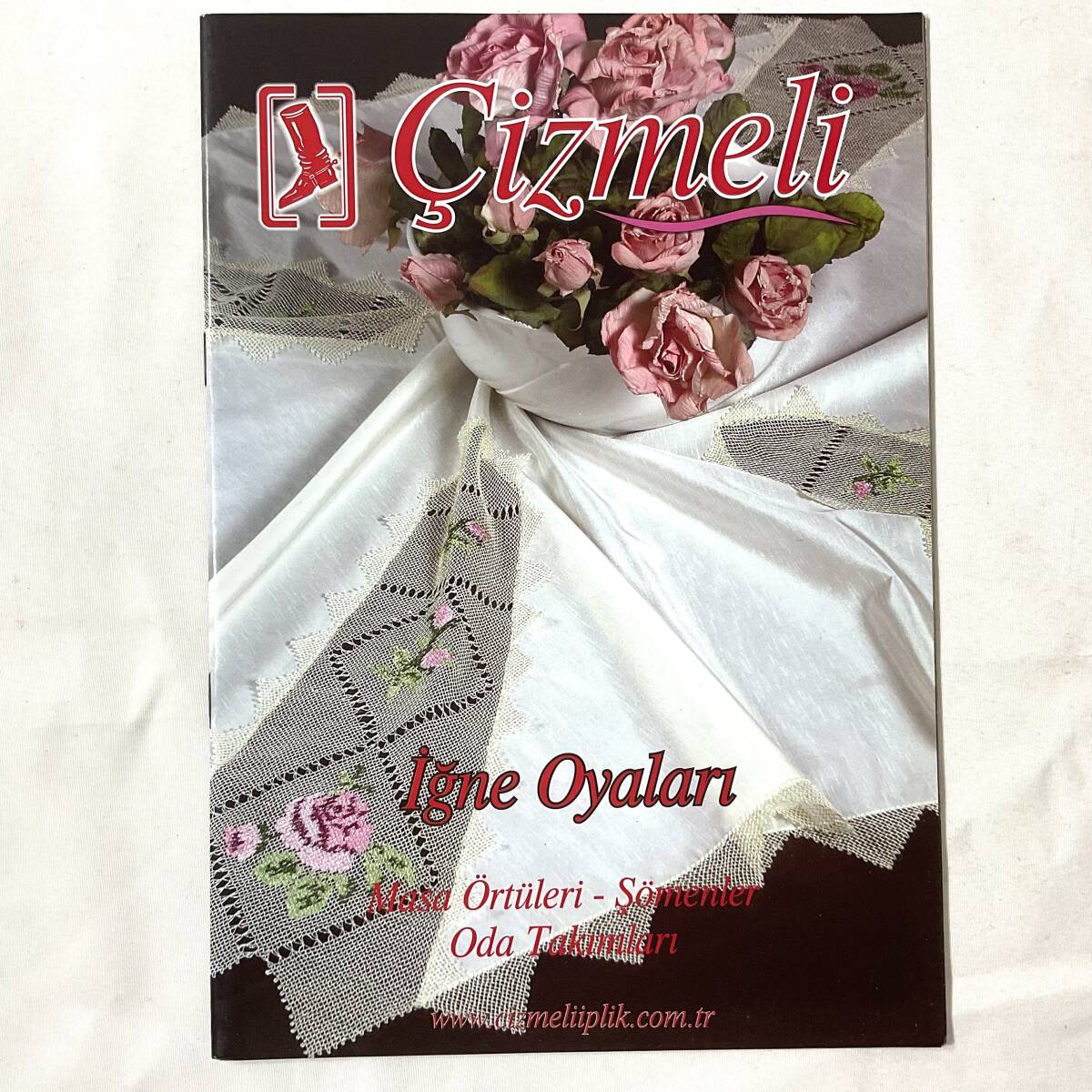 ★手芸本■トルコ イーネオヤ Igne Oyalari 作品集 糸のメーカーCizmeli社の出版部から■ARTBOOK_OUTLET■C1-221拍卖