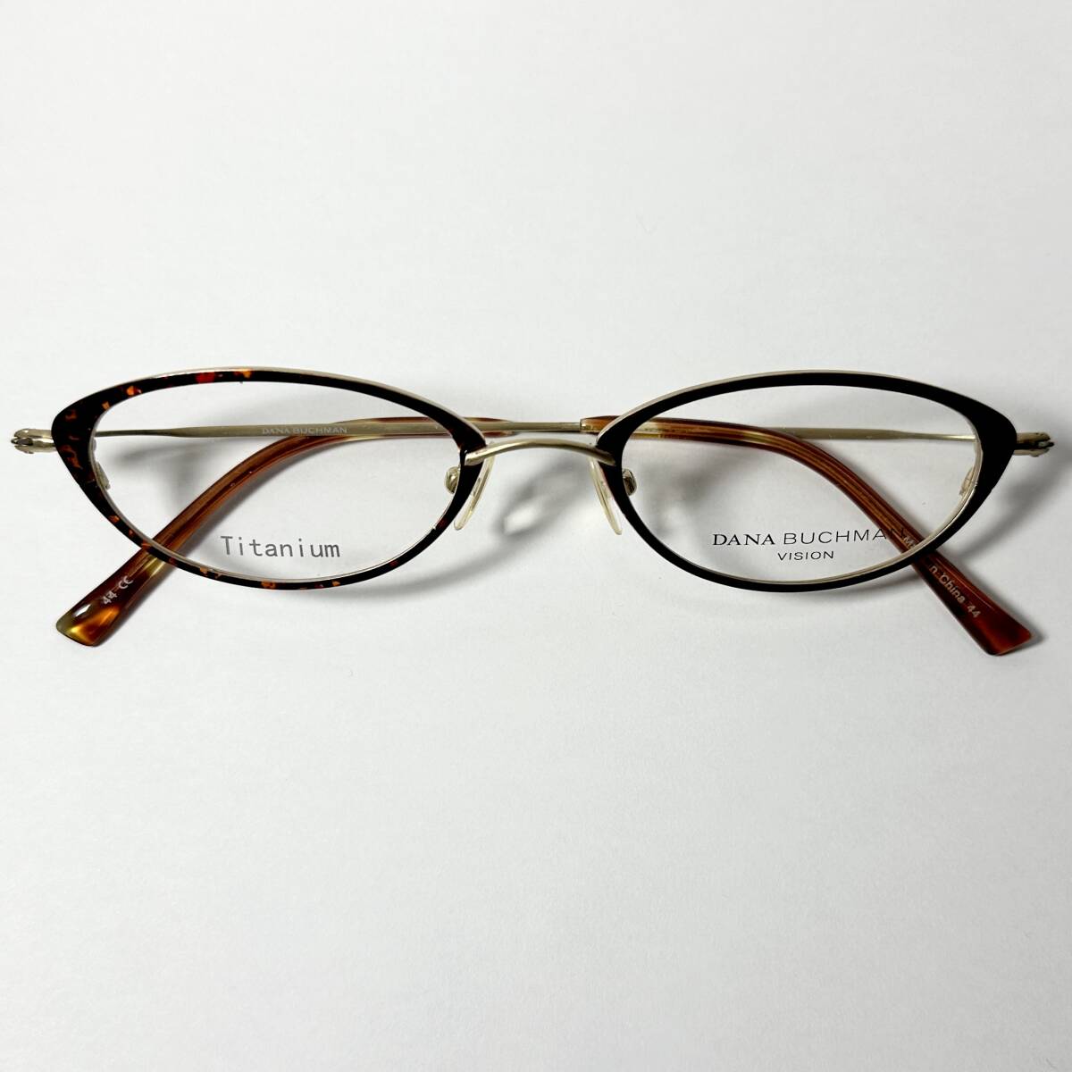 Dana Buchman ディナ・バックマン 正規新品 メガネ アメリカ 純正ケース付き / 米国ブランド / AVA TORTISE 47サイズ / レディース 拍卖