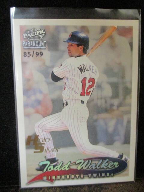 ◎野球カード  トッド・ウォーカー   1999 Paramoun #139 Holo-Silver 85/99 即決!!拍卖