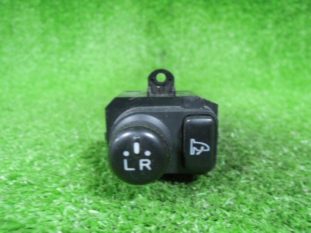 ダイハツ ミラ L275S 電動格納 ドアミラースイッチ 中古 2839T 配線10本 カプラー付き 15182拍卖