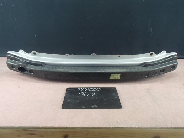 ヴィッツ  NSP135 フロントバンパーホースメント 1F7 52131-52250拍卖