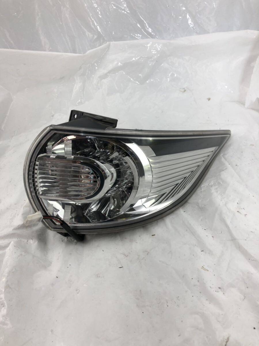 h7.70 ビアンテ (CCEFW) 右 右側 運転席 テールランプ テールライト P7621 拍卖