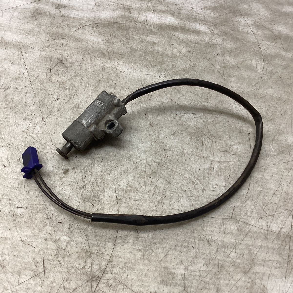 M34-51 ヤマハ シグナスX SE44J 国内3型 サイドスタンドセンサー 動作確認済み 純正部品拍卖