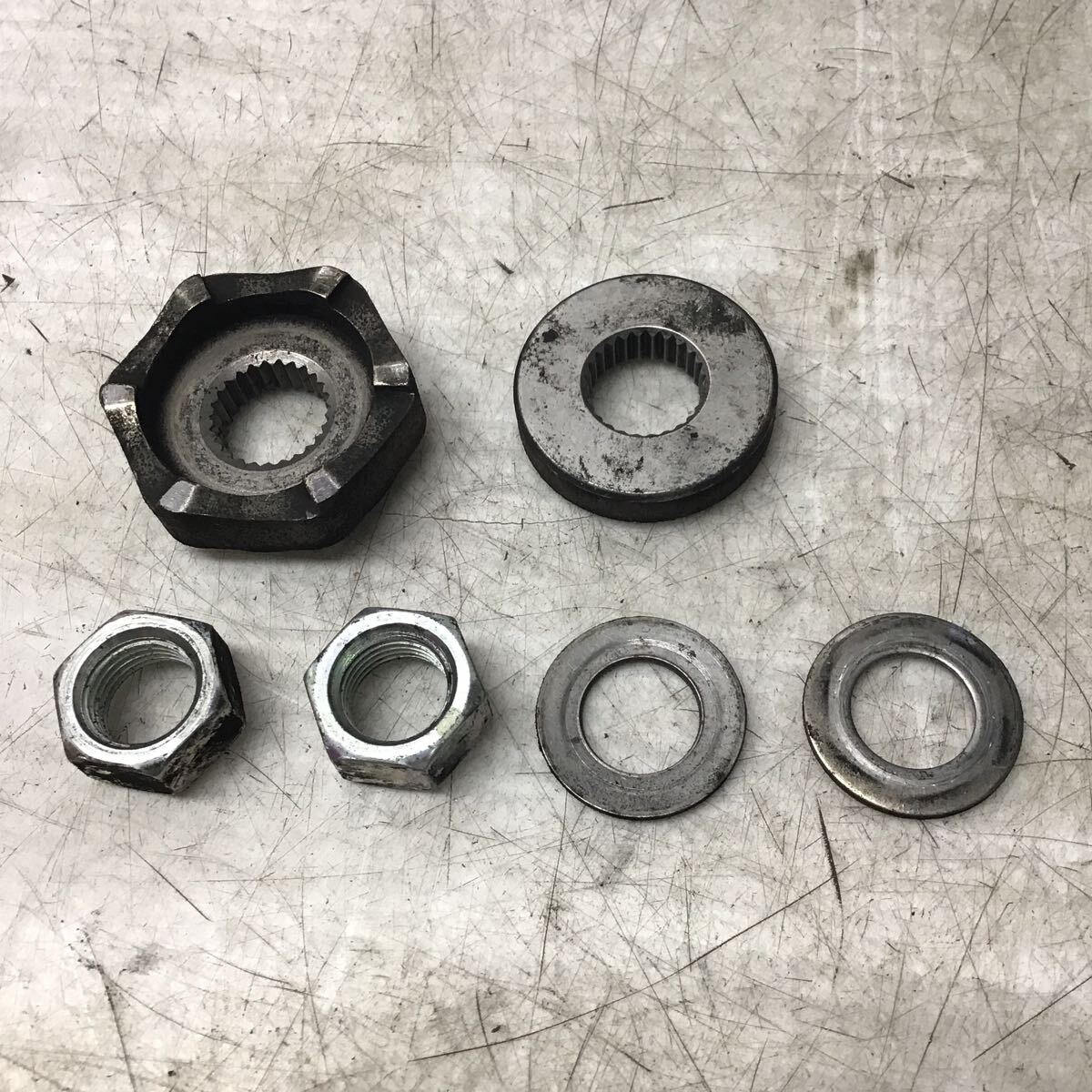 A15-2 スズキ アドレス125 DT11A クラッチ プーリー ナット 純正部品拍卖