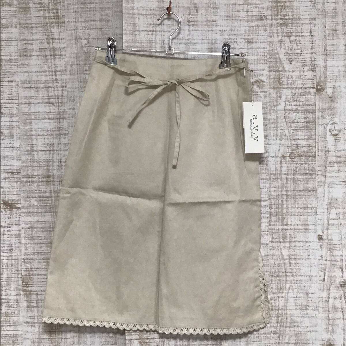 A343◇a.v.v | アー・ヴェ・ヴェ 台形スカート サイズ36(S)拍卖