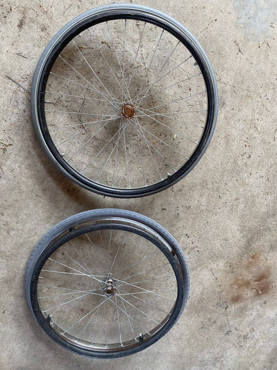 【送料無料】車椅子 アルミホイール タイヤ、ハンドルリム付き 2個セット拍卖