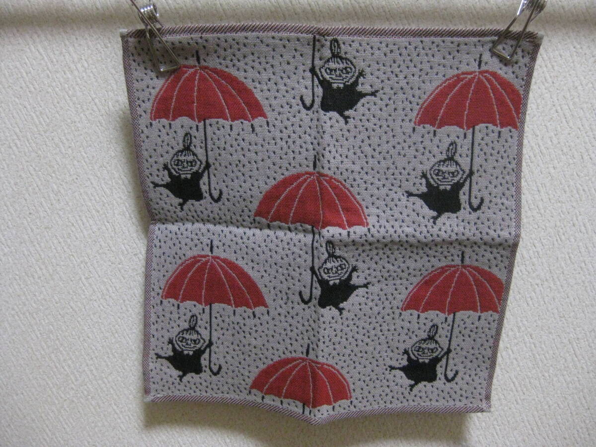 ムーミン◇リトルミイ ガーゼ風 タオルハンカチ 空とぶ傘 未使用拍卖