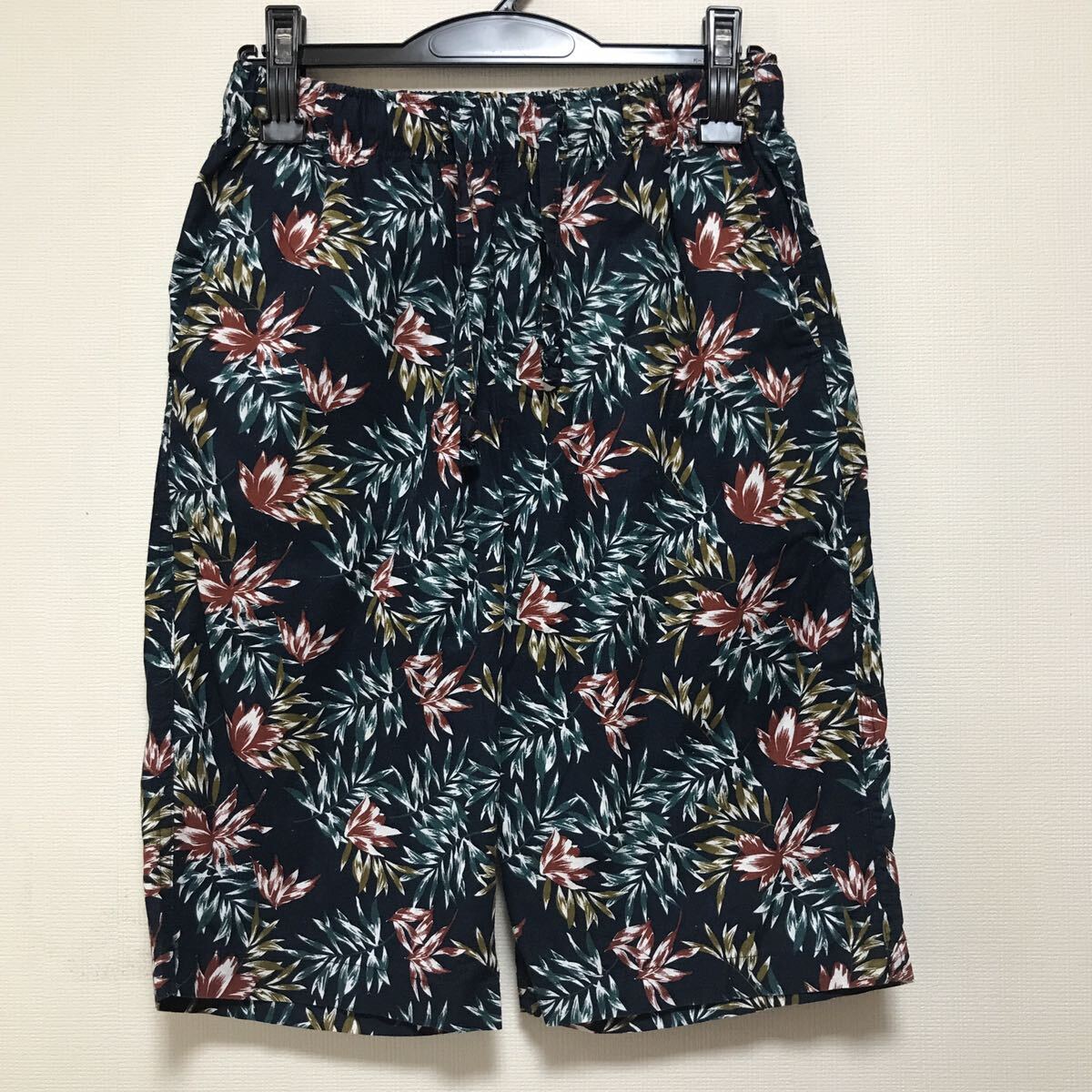 中古 PERFORMANCE GEAR クロステップスポーツ ハーフパンツ柄 M拍卖