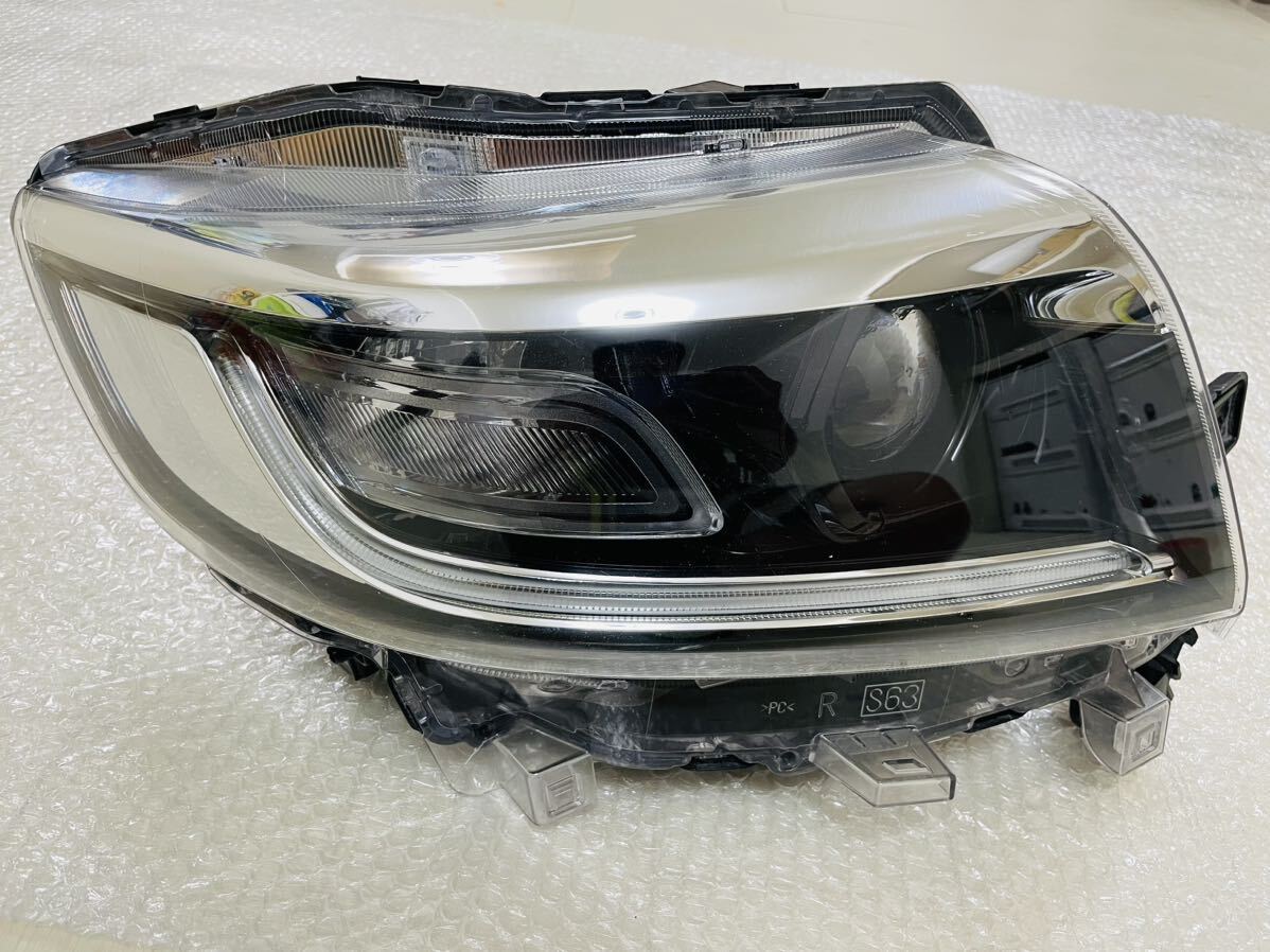 ★動作OK★スペーシア カスタム MK53S 純正 LED ヘッドライト 右 ICHIKOH 1960 品番 35019-79R51拍卖
