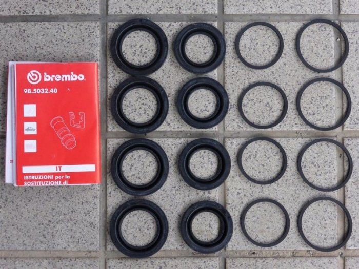 ★新品★ スバル純正 SUBARU レガシィ インプレッサ 他複数車種 GDB/GRB/VAB ブレンボキャリパー用 フロントシールKIT拍卖