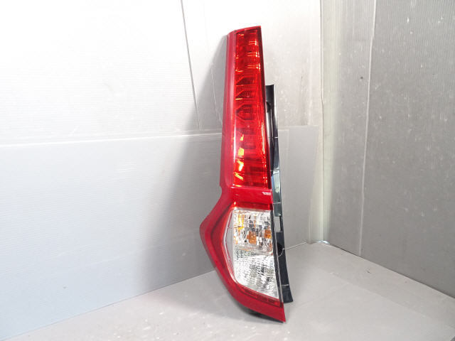 ルーミー DBA-M900A 左 テール ランプ ライト レンズ 81560-B1340 KOITO 220-69044 美品 タンク 1kurudepa拍卖