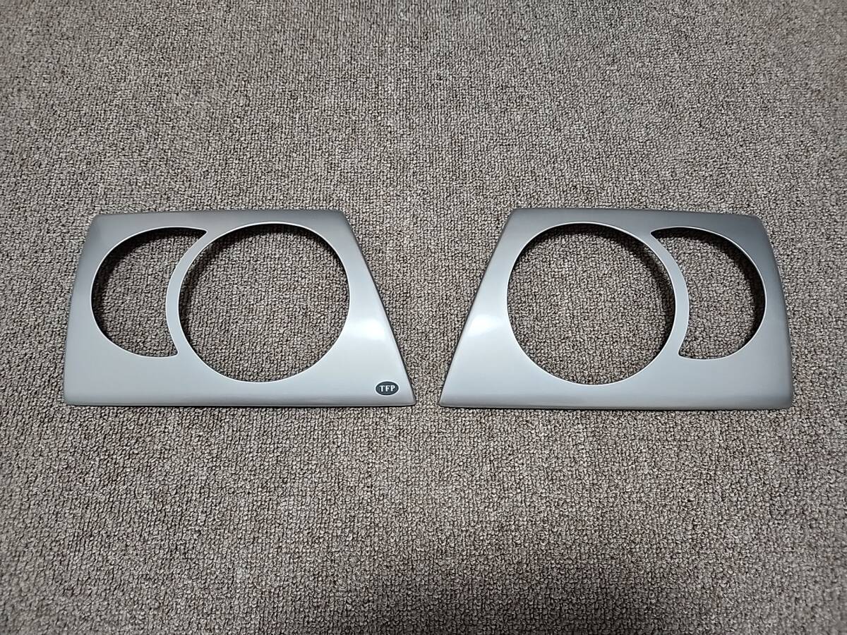 トヨタ ニューハイ ハイラックス 後期 152 フロント ヘッッドライト ガーニッシュ カバー 当時物 キャルルック 丸目拍卖